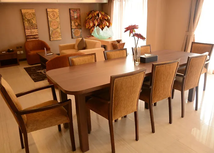 ホテル Ramada By Wyndham Bali Sunset Road Kuta