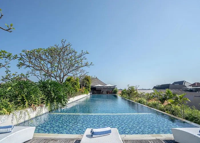 Ramada By Wyndham Bali Sunset Road Kuta ホテル スミニャック