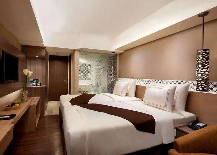 Ramada By Wyndham Bali Sunset Road Kuta ホテル スミニャック