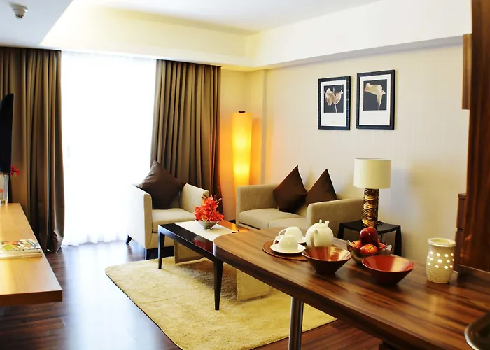 Ramada By Wyndham Bali Sunset Road Kuta ホテル スミニャック